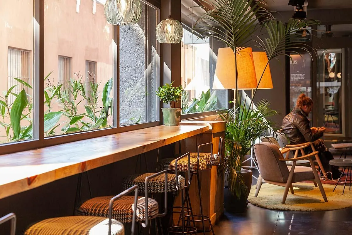 Sixties Ramblas Barcelona Hotel