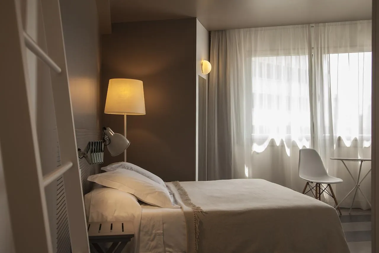 *** Hotel Sixties Ramblas Barcelona Spain